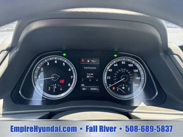 Used 2023 Silver Hyundai SEL image 32