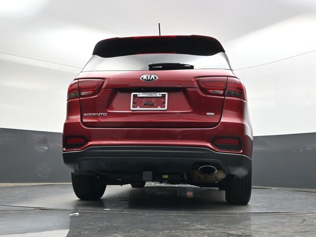 Used 2020 Red Kia LX image 37