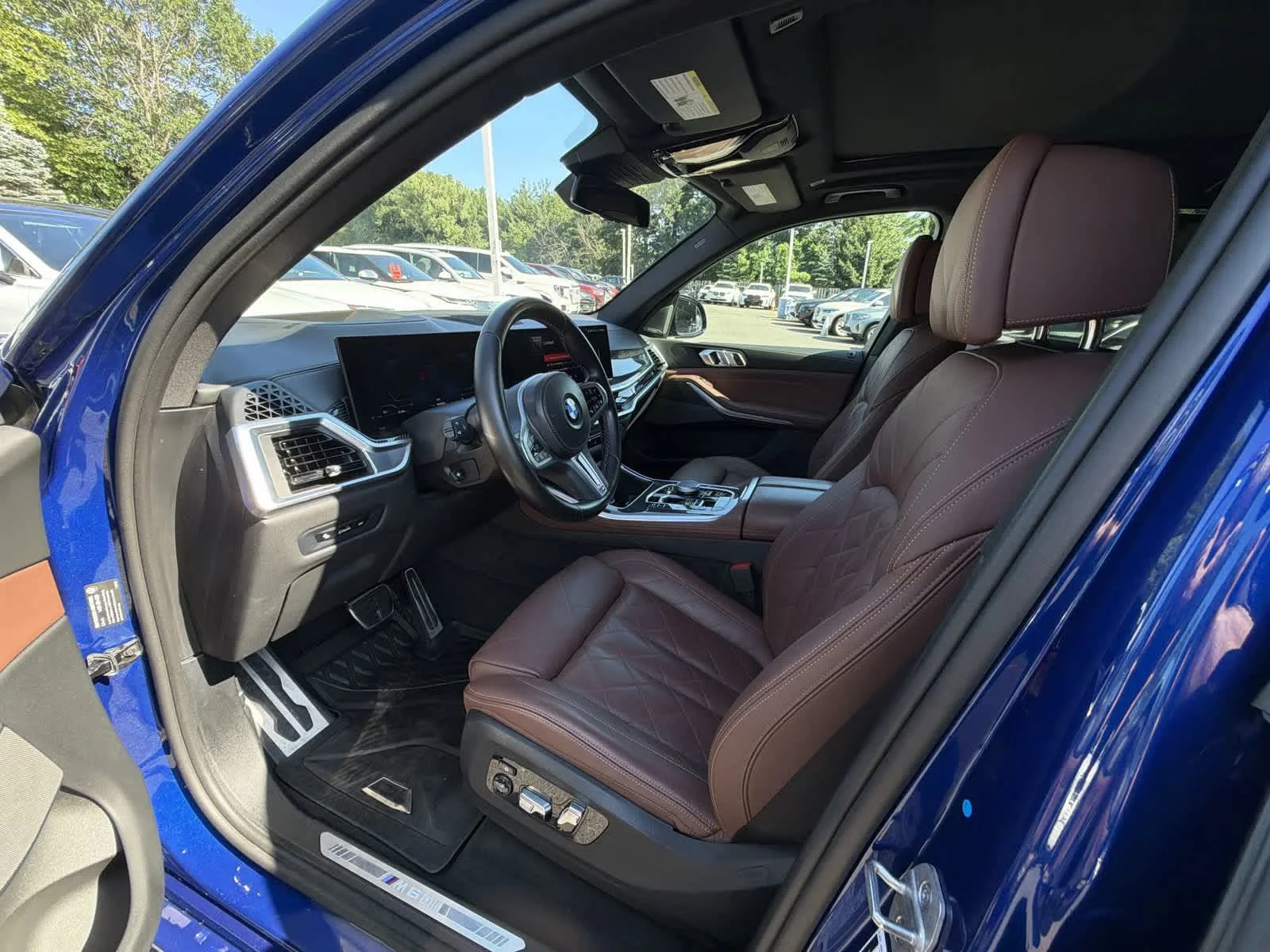 Certified Used 2024 Marina Bay Blue Metallic BMW M60i image 10