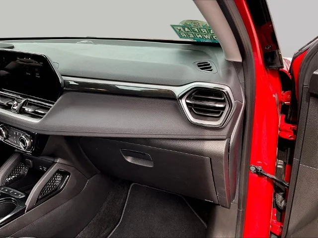 Used 2026 Red Chevrolet LT image 28