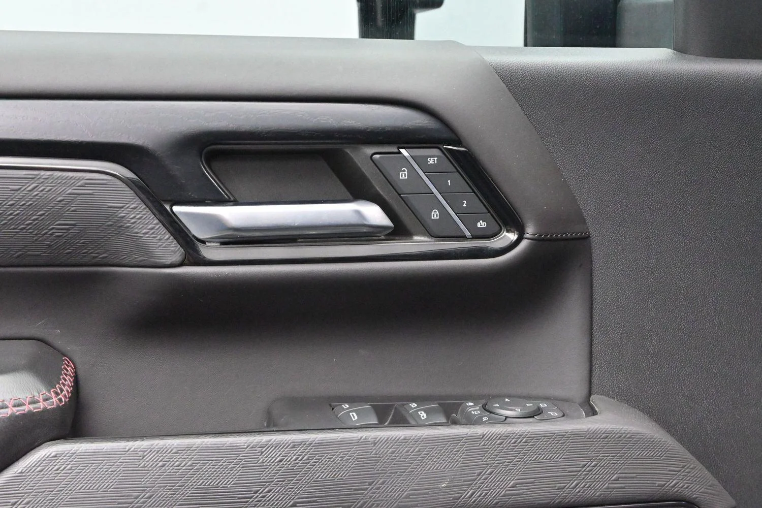 Used 2024 Titanium Rush Metallic GMC AT4X image 11