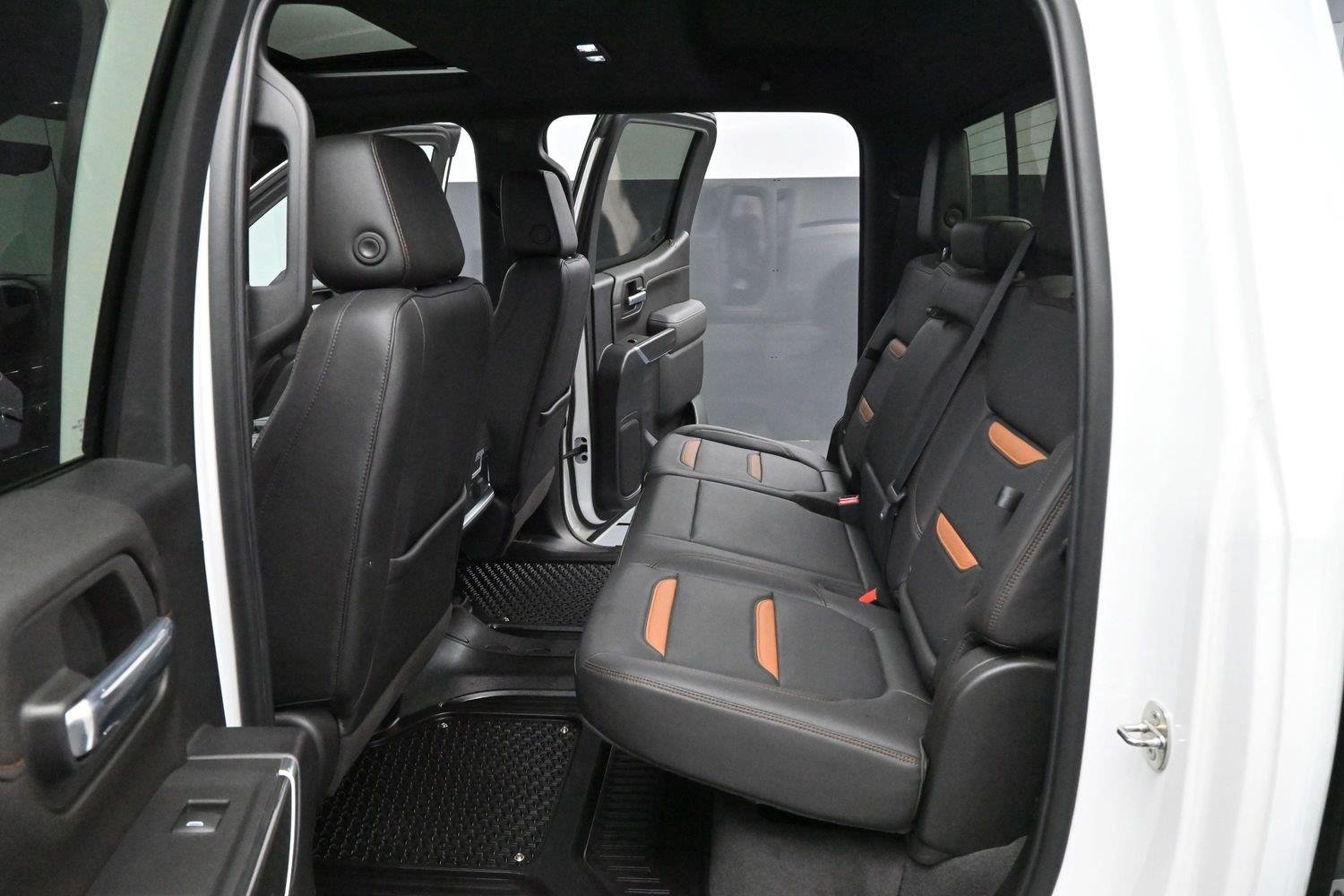 Used 2021 Summit White GMC AT4 image 32