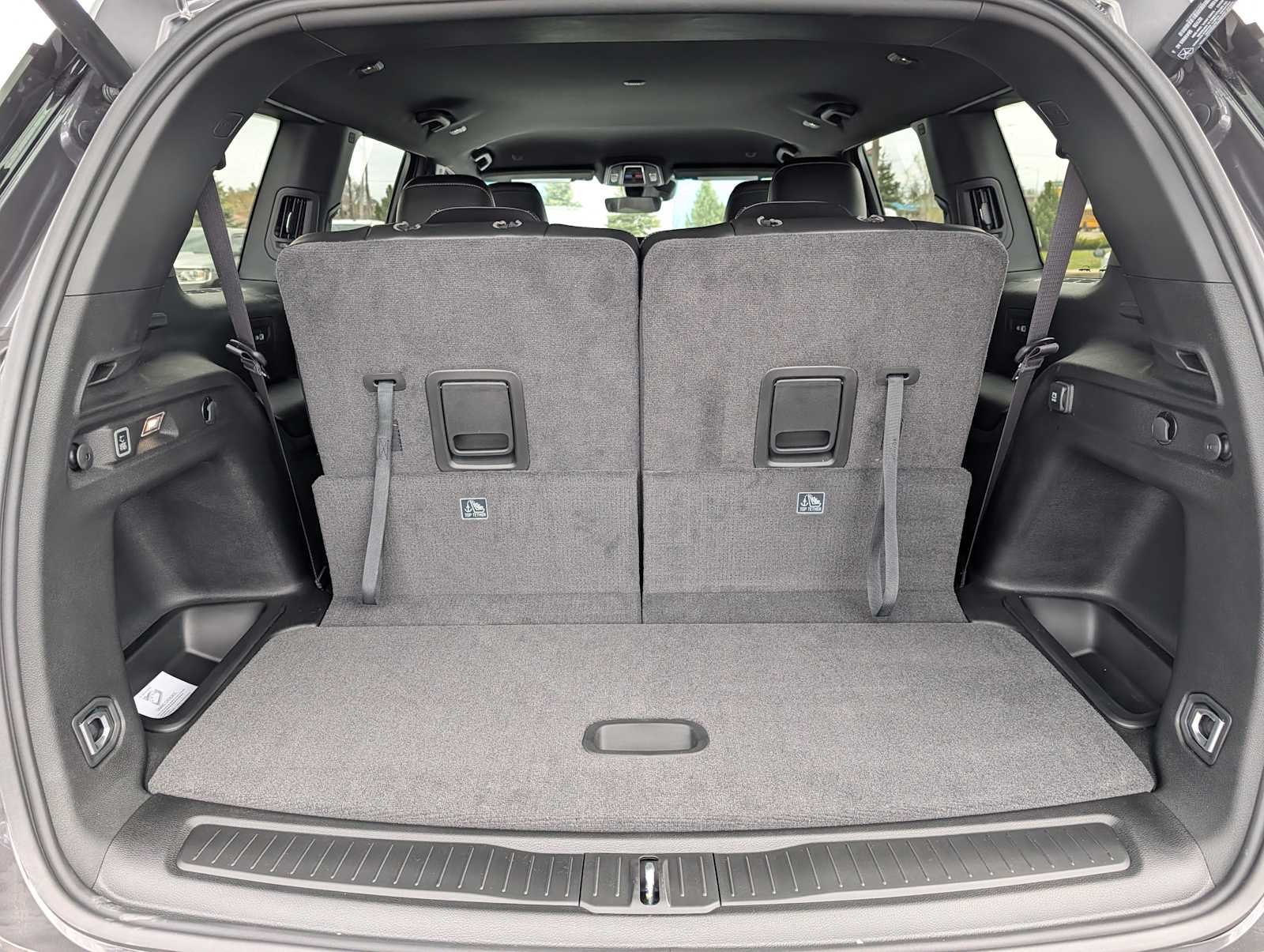 New 2026 Baltic Gray Metallic Clear-Coat Exterior Paint Jeep Laredo Altitude image 13