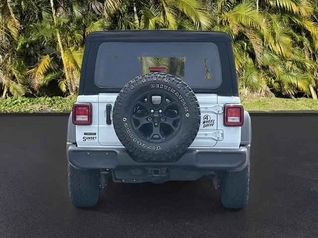 Used 2021 White Jeep Unlimited Willys image 7