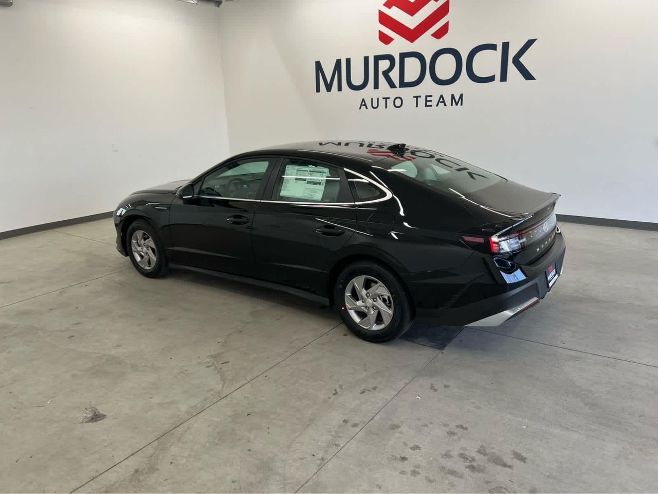 New 2026 Abyss Black Hyundai SE image 30