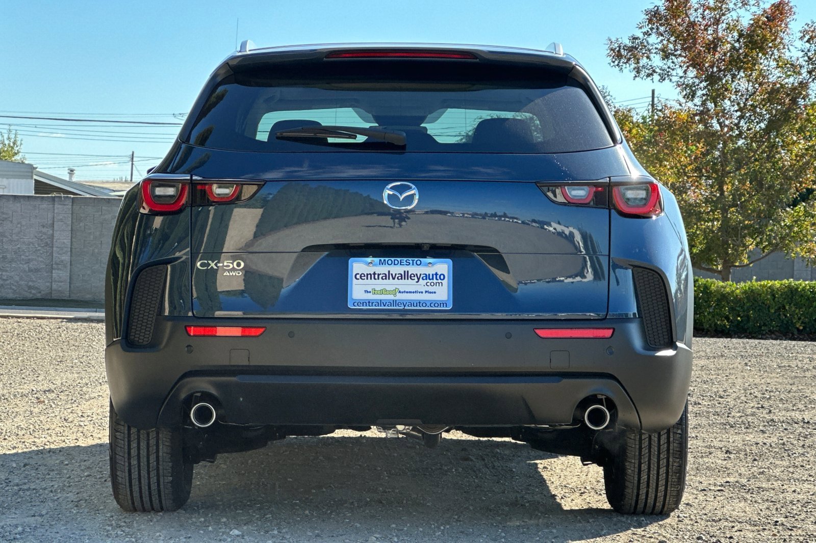 2026 Mazda CX-50 2.5 S Preferred photo 2