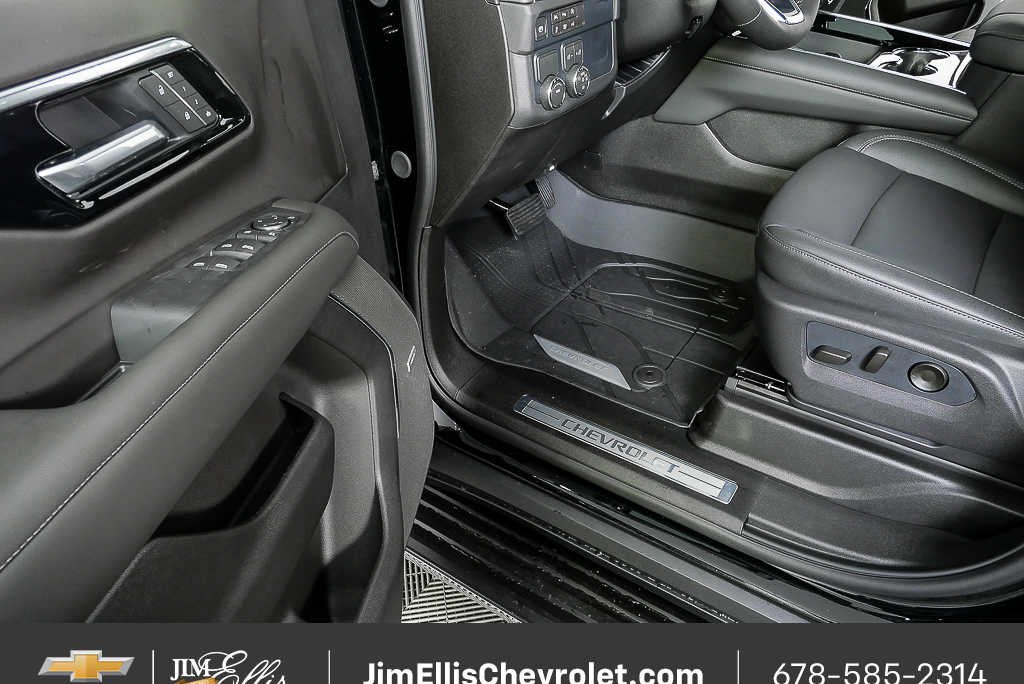 New 2026 Black Chevrolet LT image 8
