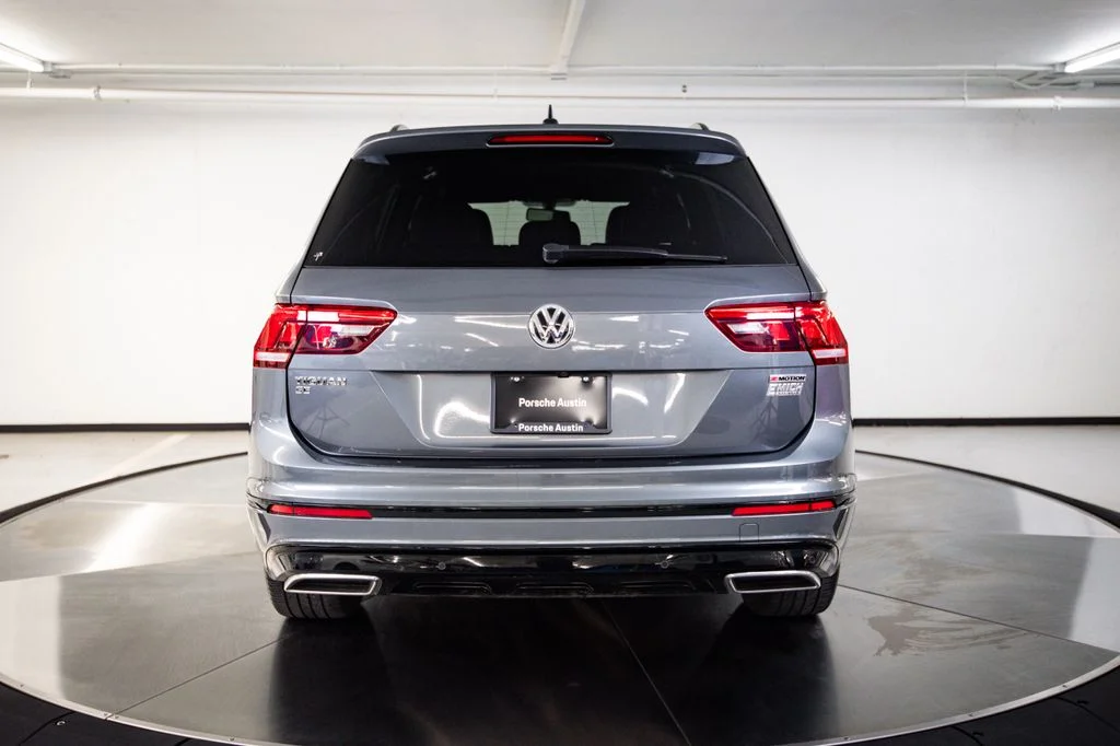 Used 2021 Gray Volkswagen 2.0T SE R-Line Black image 6