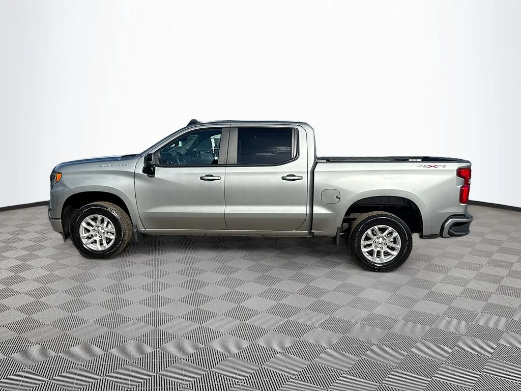 Used 2026 Gray Chevrolet RST image 9