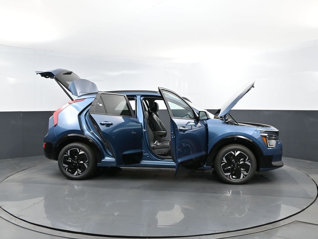 New 2026 Mineral Blue Kia WAVE image 29