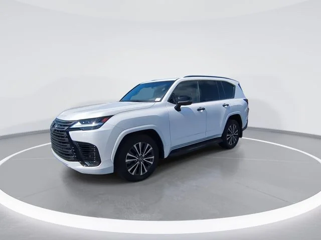 Used 2024 White Lexus 600 Premium image 4