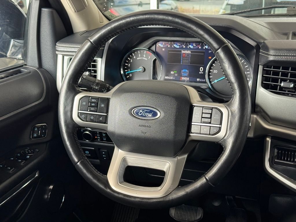 Used 2024 Black Ford XLT image 26