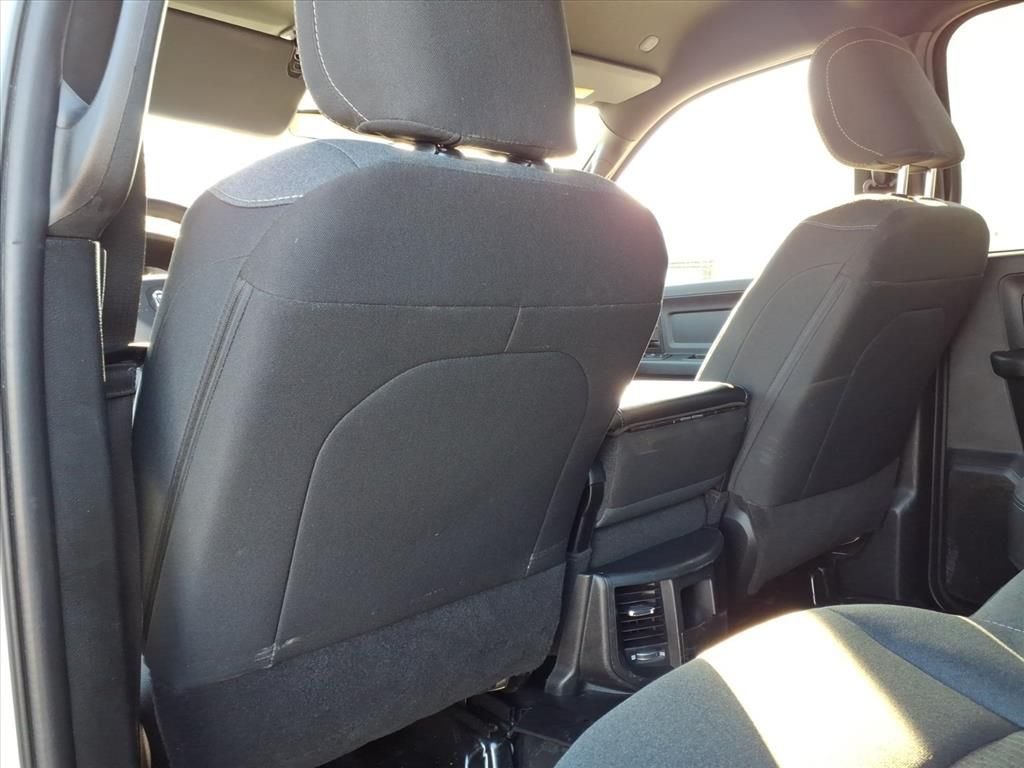 2023 RAM 3500 - Image 23