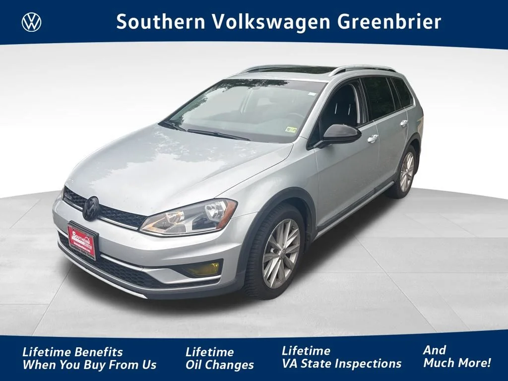 2017 Volkswagen Golf Alltrack TSI SE 4Motion DSG's photo
