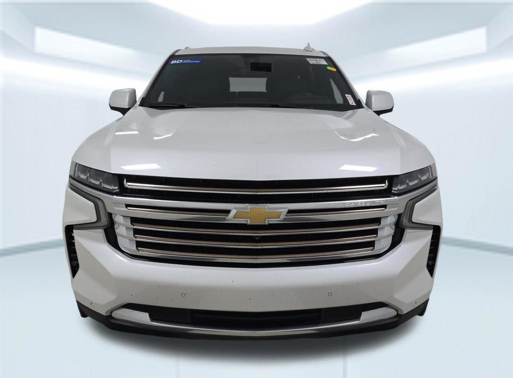 Used 2022 Beige Chevrolet High Country image 2