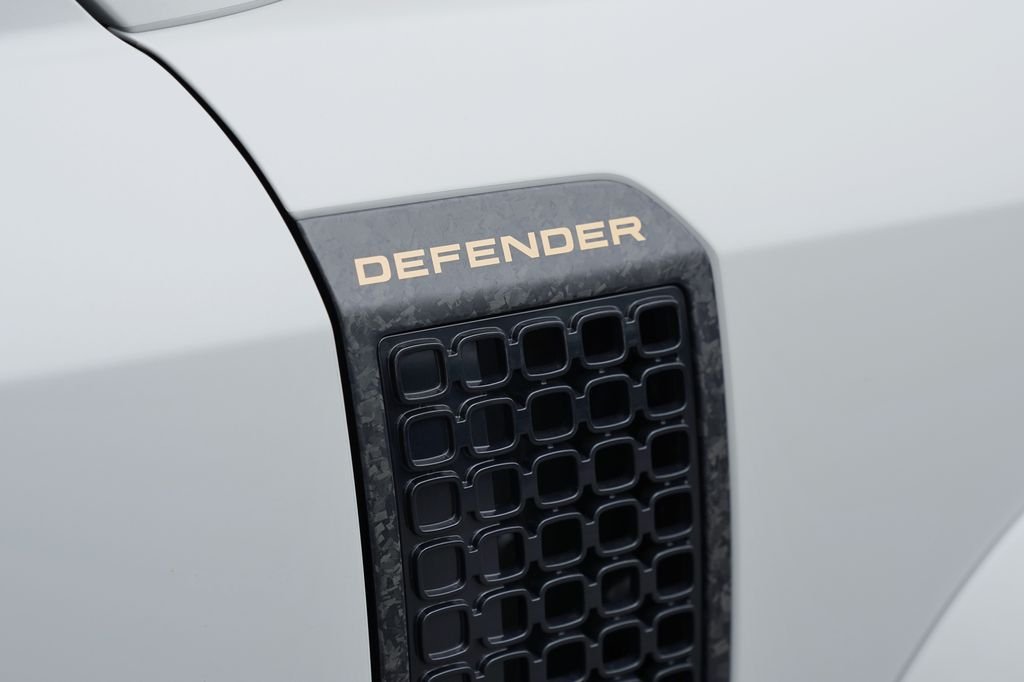 Used 2026 Gray Land Rover OCTA image 8
