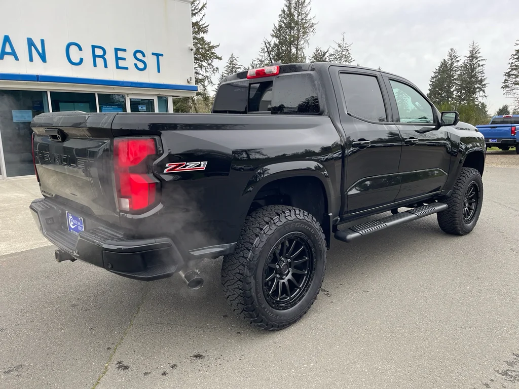 Used 2024 Black Chevrolet Z71 image 7