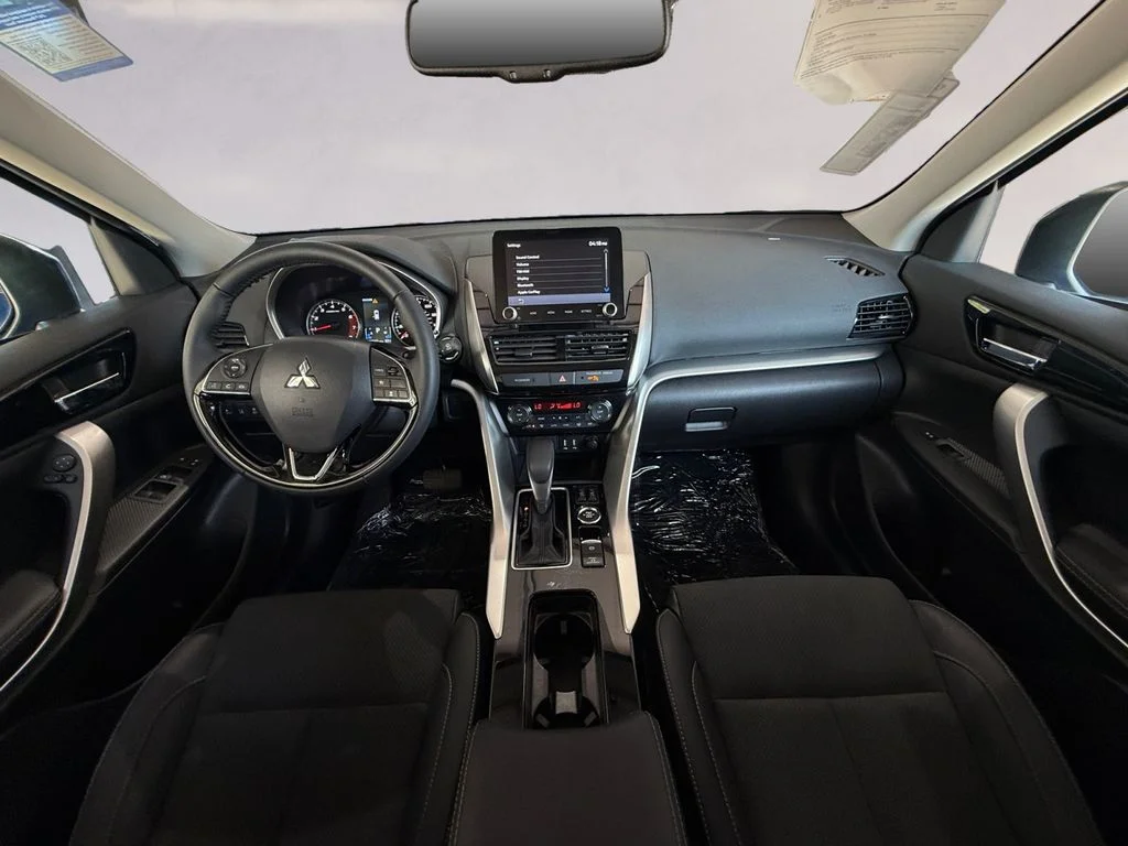 2026 Mitsubishi Eclipse Cross SE - Photo 12
