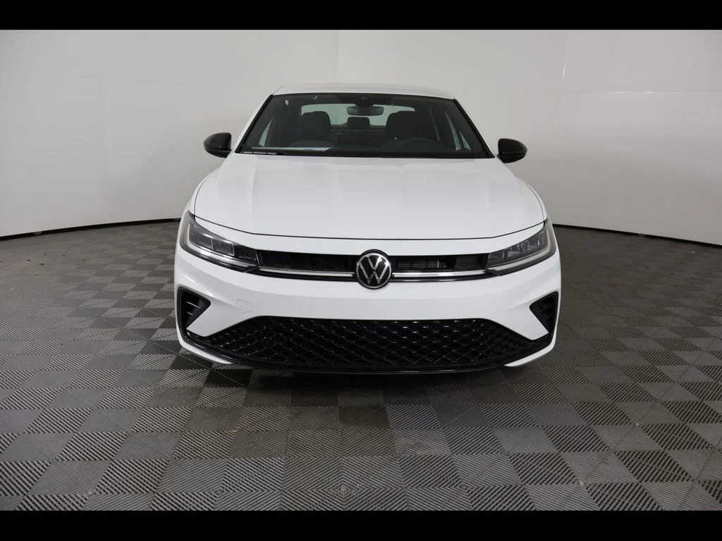 New 2026 White Volkswagen 1.5T Sport image 8