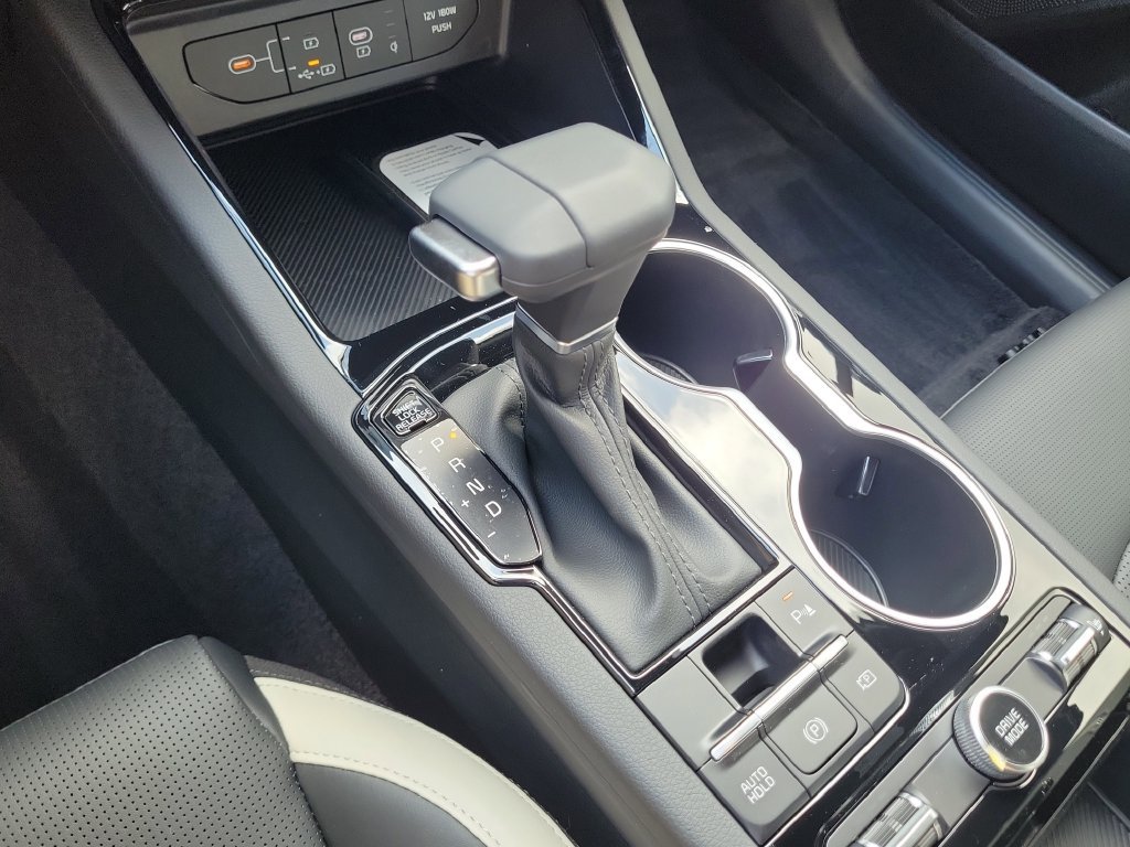 New 2026 Wolf Gray Kia GT-Line FWD image 34