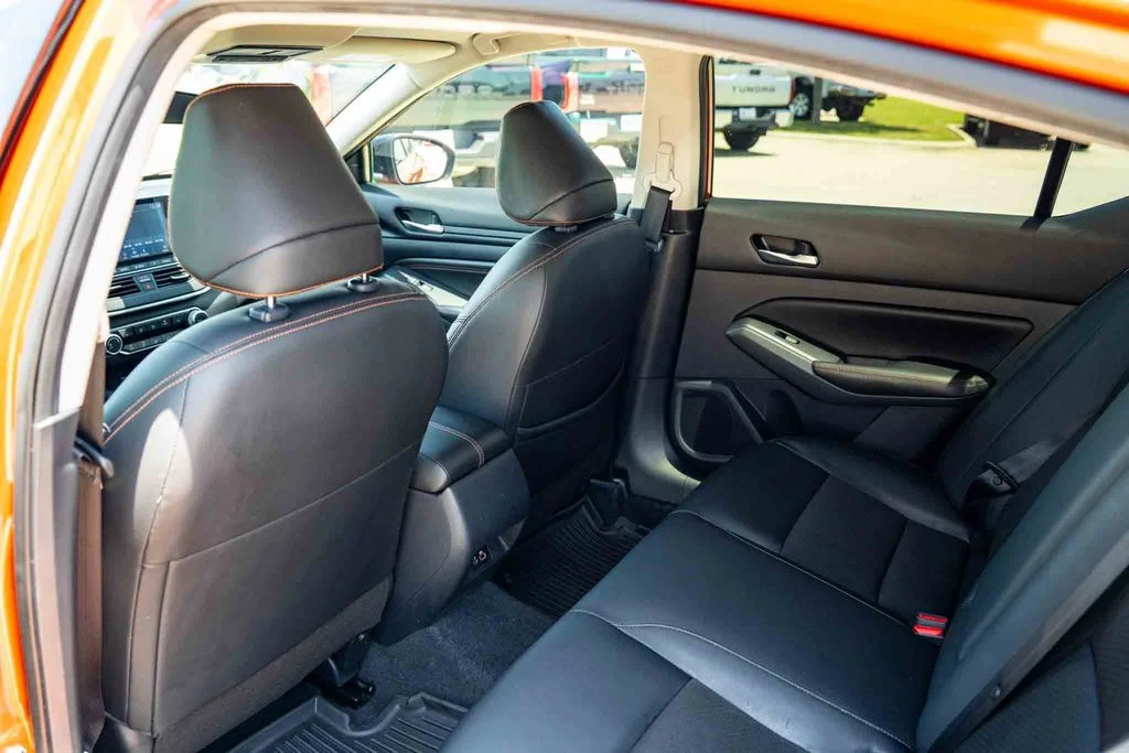 Used 2022 Orange Nissan 2.0 SR image 23