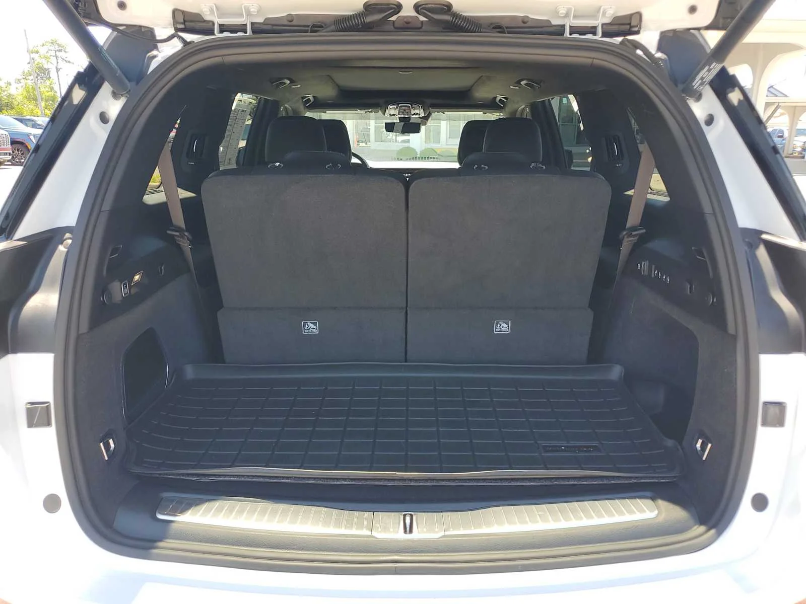 Used 2023 Bright White Clearcoat W Jeep Summit Reserve image 5