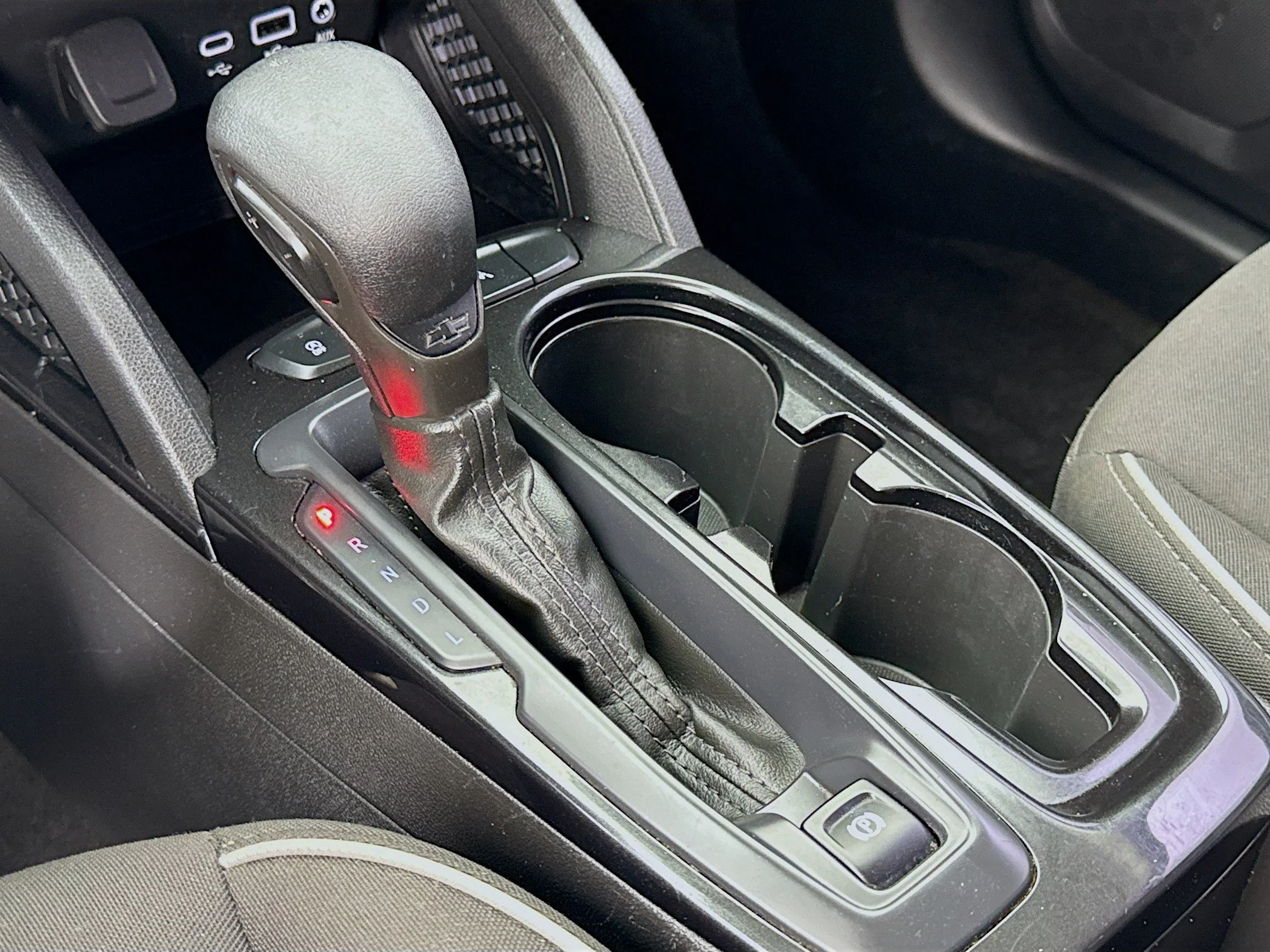 Used 2023 Summit White Chevrolet LS image 18