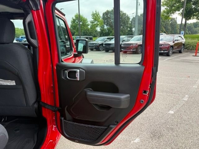 New 2026 Firecracker Red Clear-Coat Exterior Paint Jeep Sport image 25