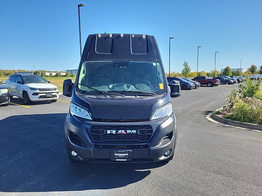 Used 2023 Black Ram Super High Roof image 8