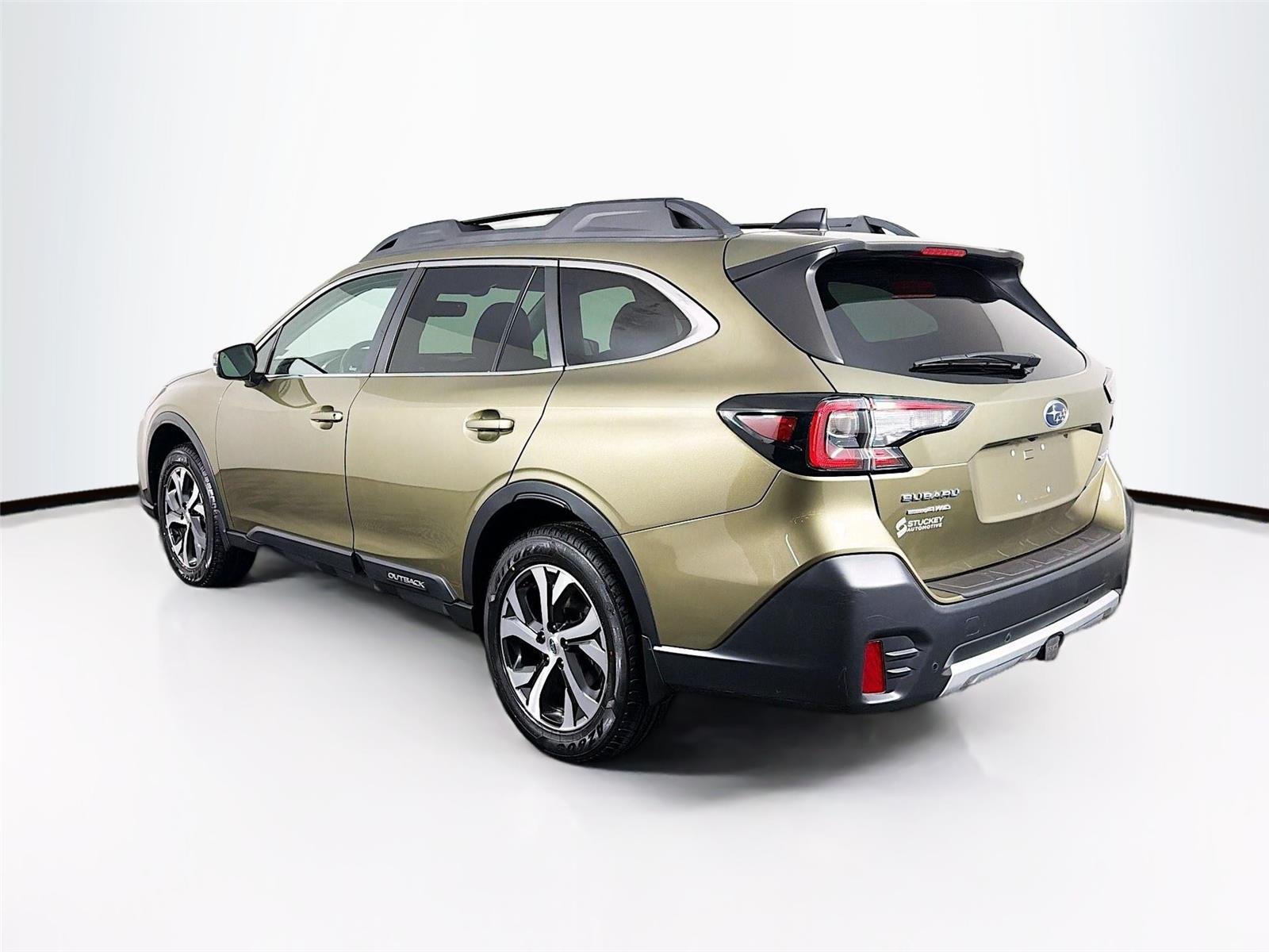 Used 2021 GREEN SUBARU  image 9