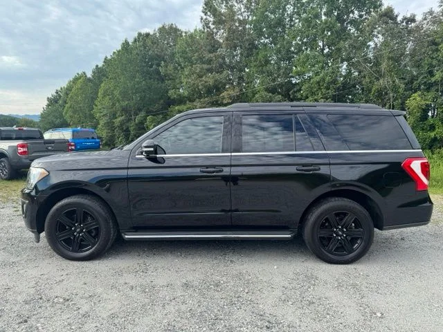 Used 2021 Black Ford XLT image 4