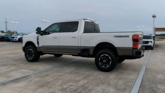 New 2026 Star White Metallic Tri-Coat Ford F-250® King Ranch® image 86