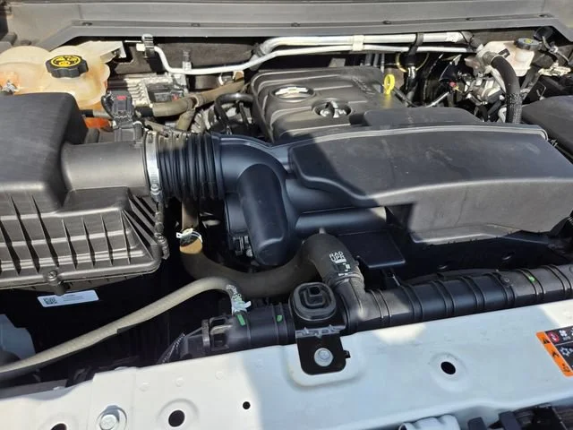 Used 2022 Summit White Chevrolet LT image 20