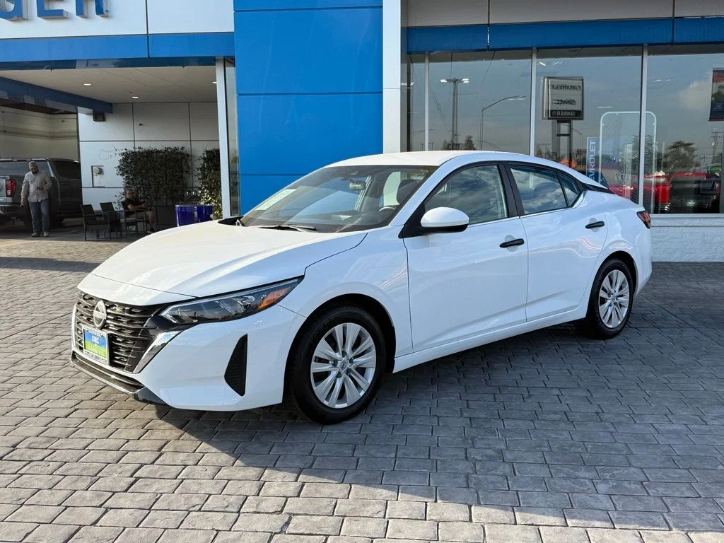 Used 2024 White Nissan S image 4