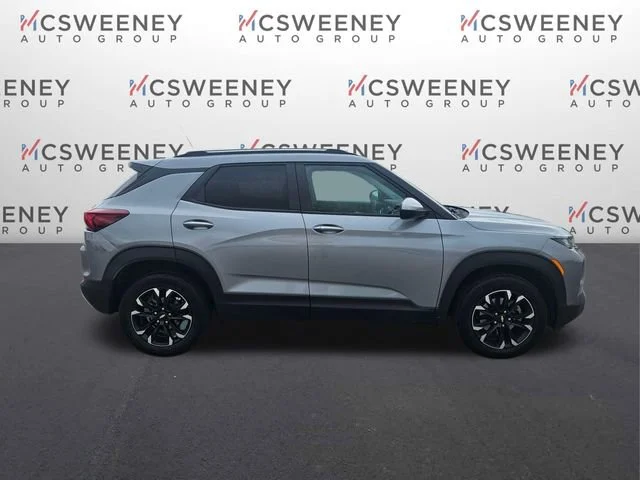 Used 2023 Sterling Gray Metallic Chevrolet LT image 6