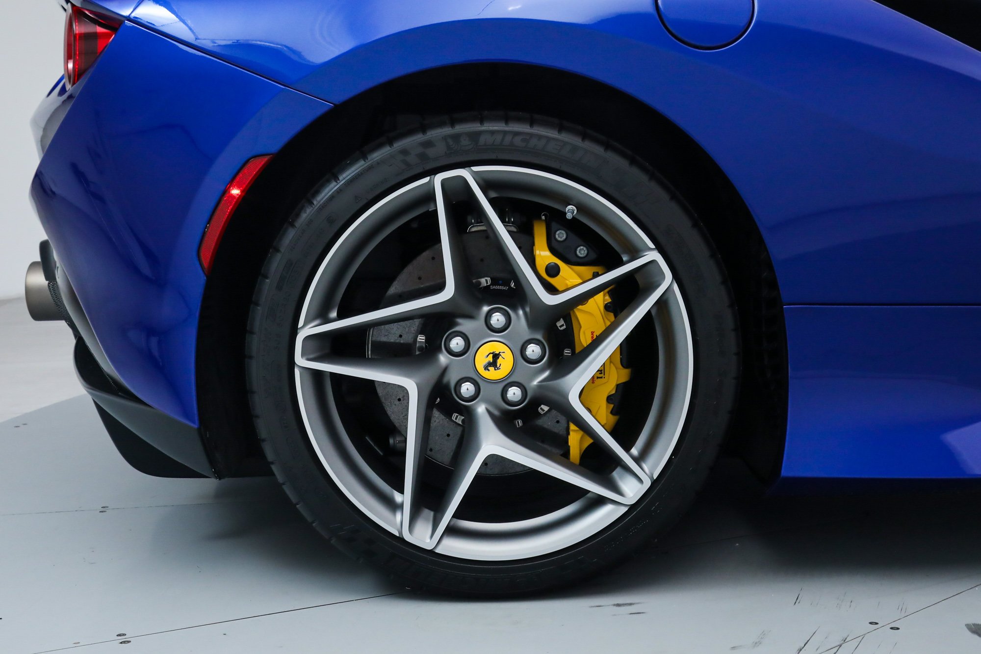 Used 2022 Blue Ferrari  image 41