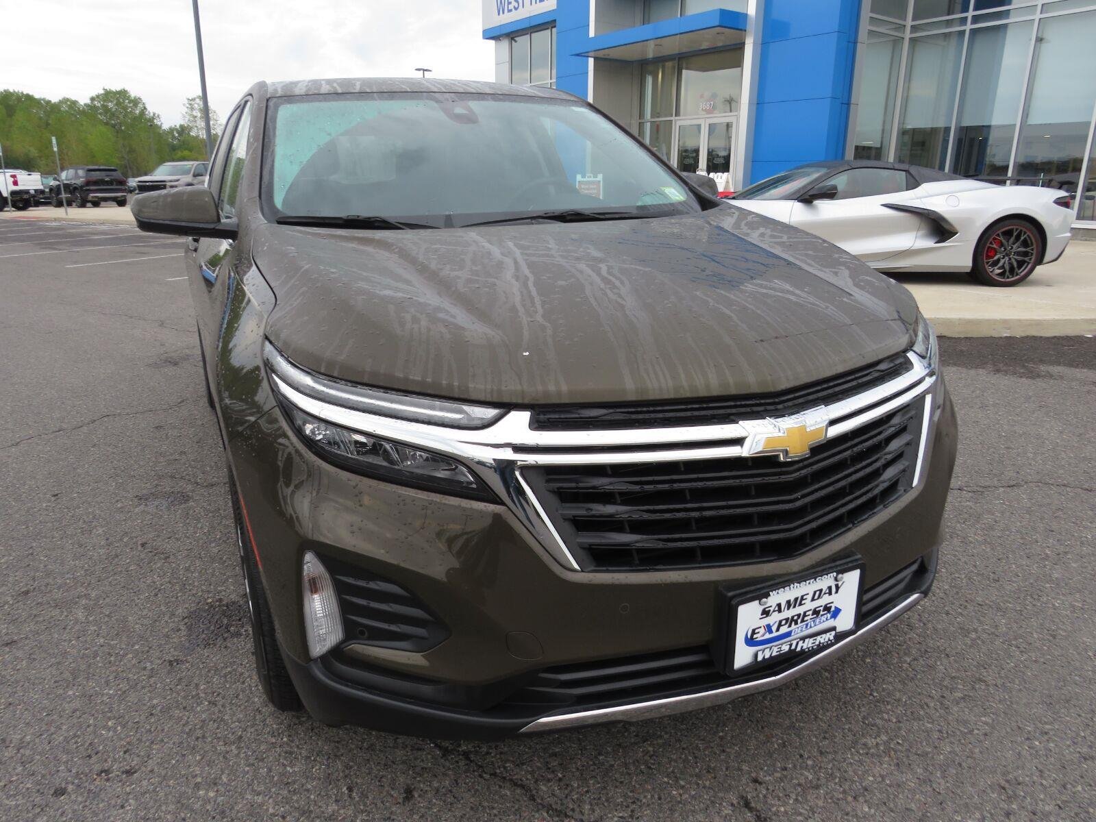 Used 2024 Harvest Bronze Metallic Chevrolet LT image 4
