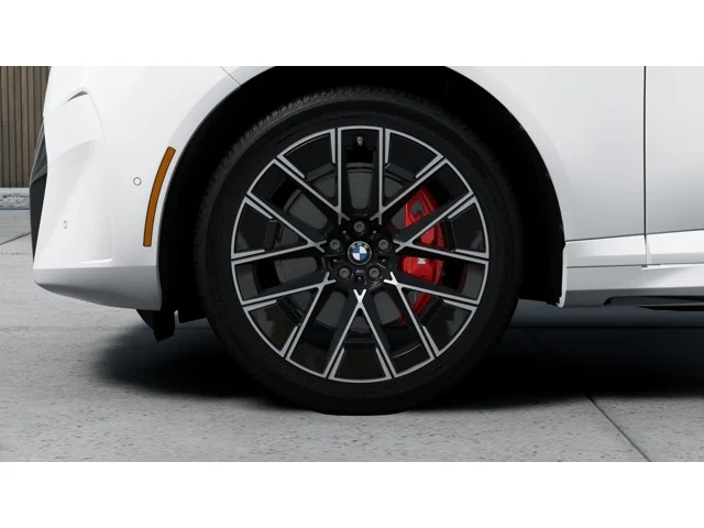 New 2027 Mineral White Metallic BMW 40 xDrive image 7