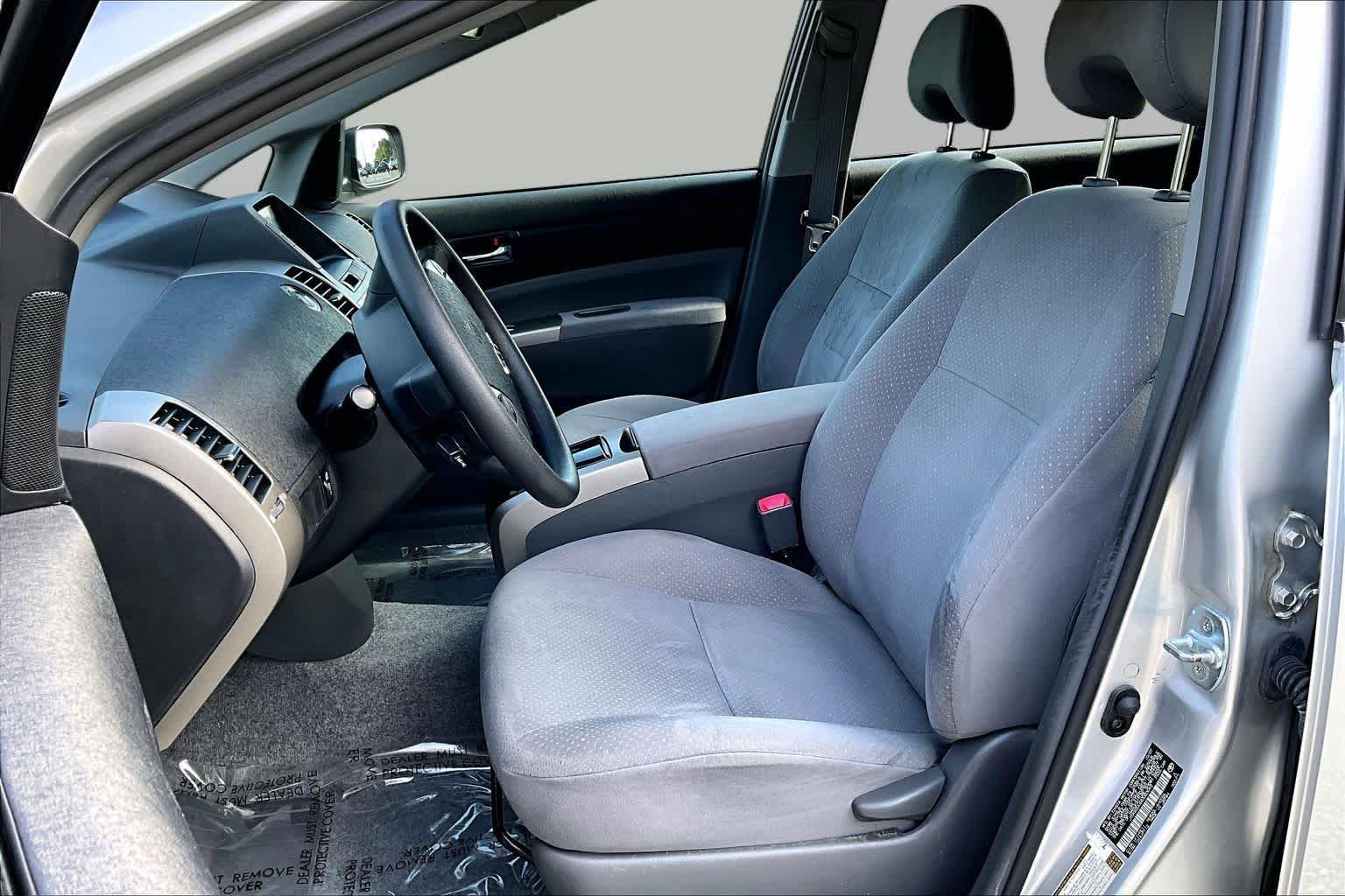 Used 2008 Classic Silver Metallic Toyota  image 7