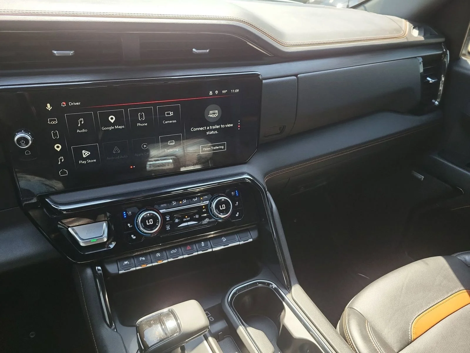 2025 GMC Sierra 1500 AT4 - Photo 13