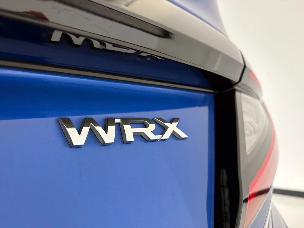 Used 2022 Blue Subaru Base image 22