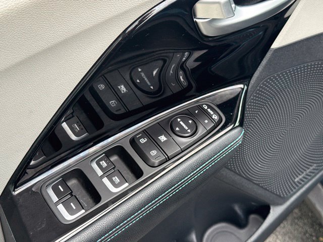 Used 2020 Blue Kia EX Premium image 16