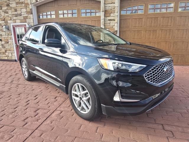 Used 2024 Agate Black FORD SEL image 1