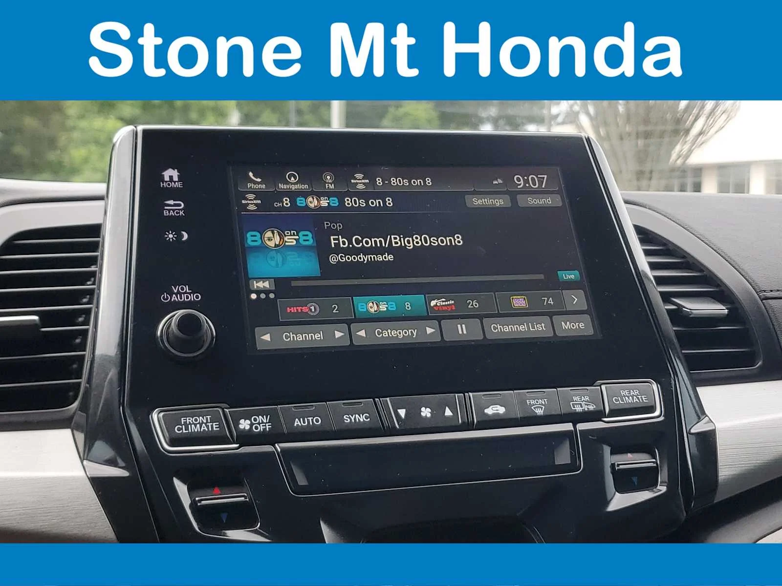 Used 2019 Modern Steel Metallic Honda Touring image 25
