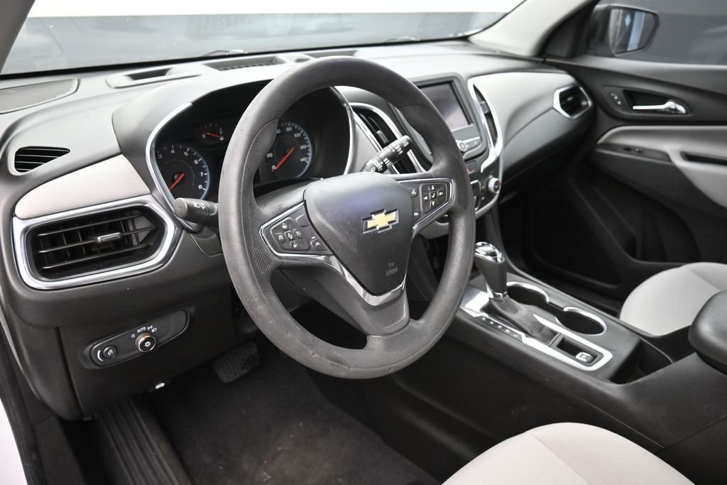 Used 2021 White Chevrolet LS image 18
