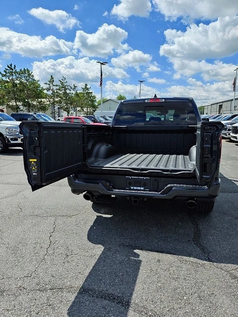 New 2026 Forged Blue Metallic Exterior Paint RAM Big Horn/Lone Star image 19
