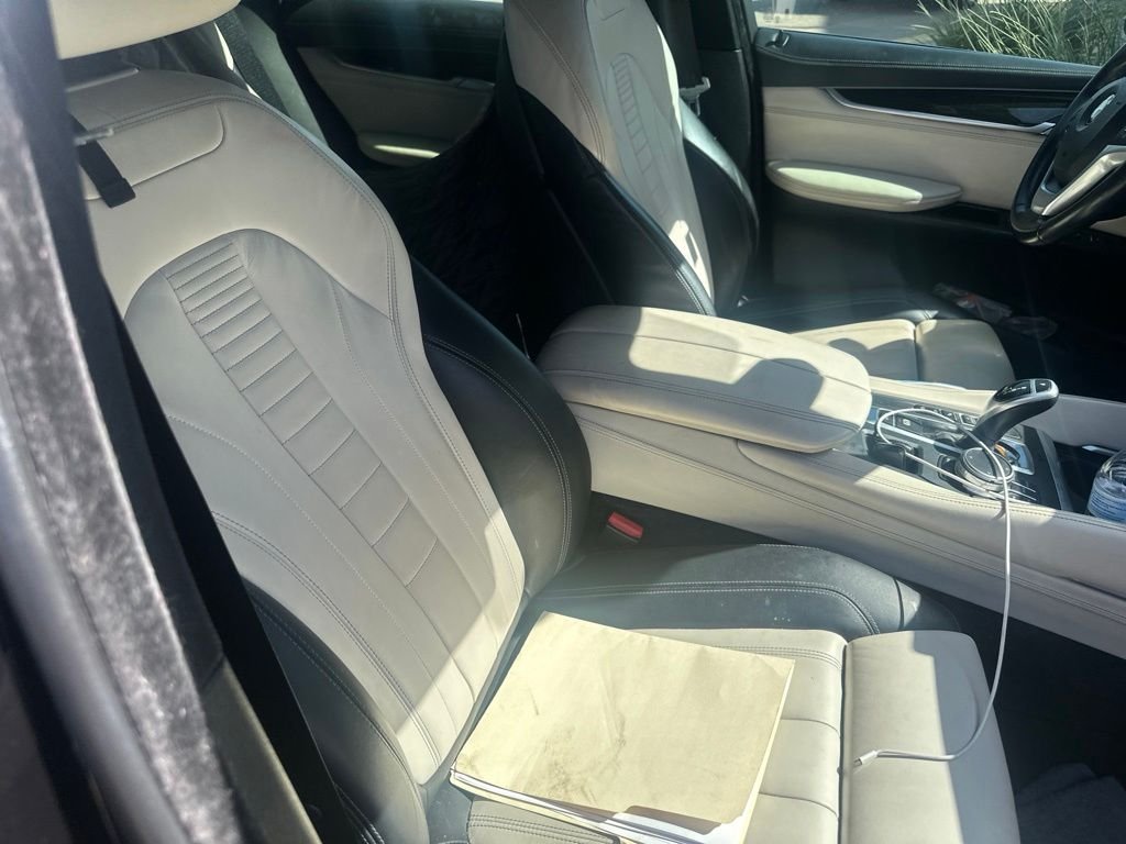 Used 2018 Black Sapphire Metallic BMW xDrive35i image 5