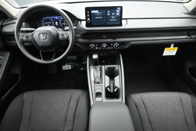 New 2026 Platinum White Pearl Honda LX image 12