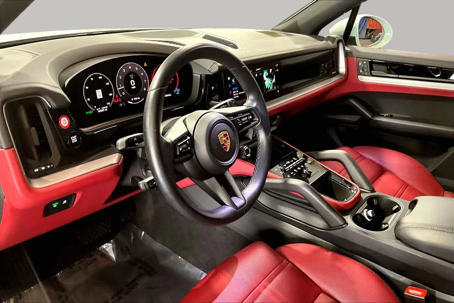 Used 2024 Carrara White Metallic Porsche  image 17