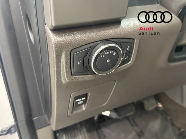 Used 2021 White Ford XLT image 32